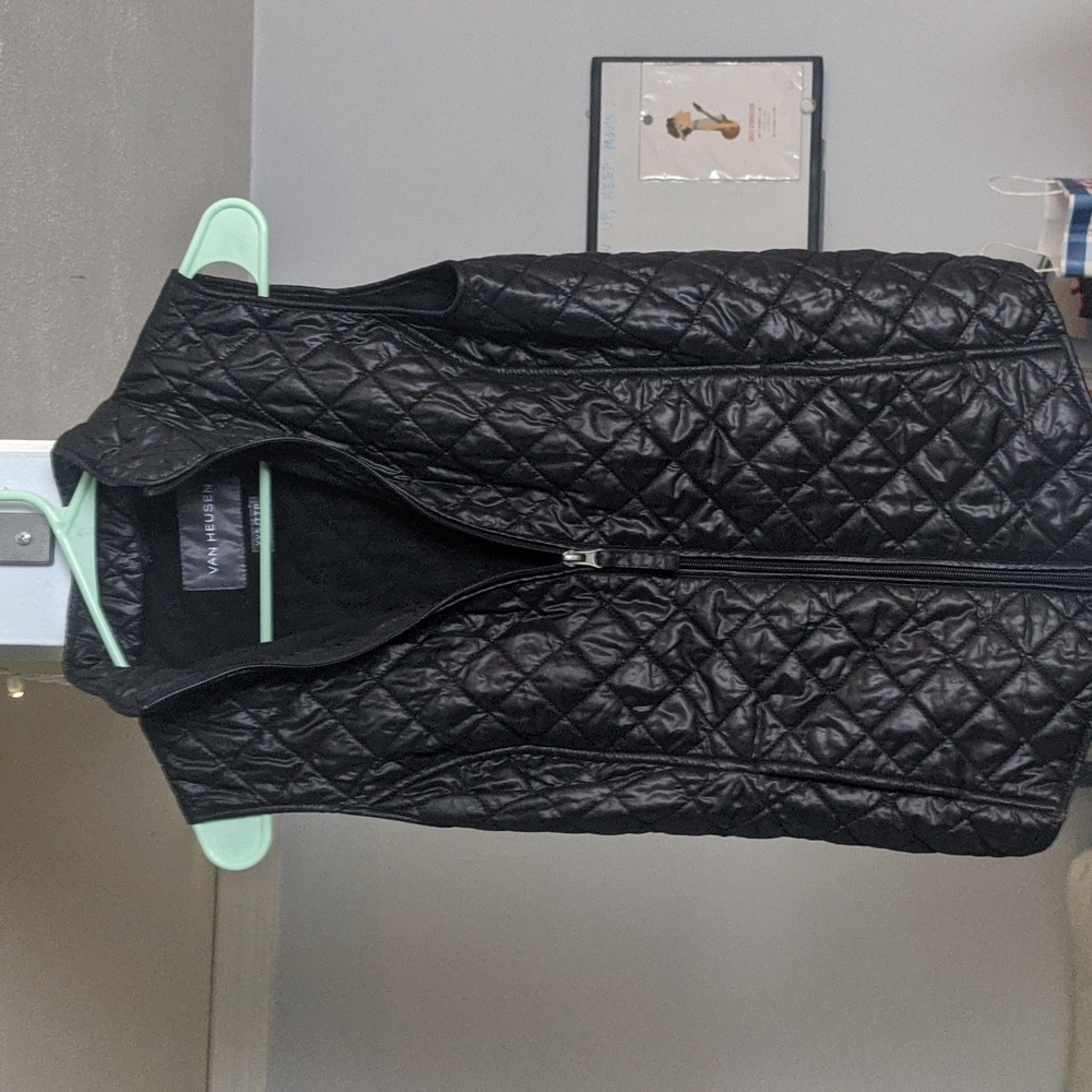 Van Heusen women's vest